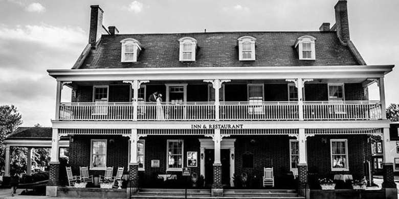 Brick Hotel On The Circle, Georgetown