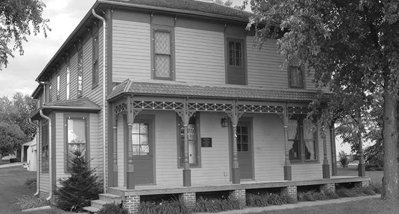 Klondike Hotel, Manilla