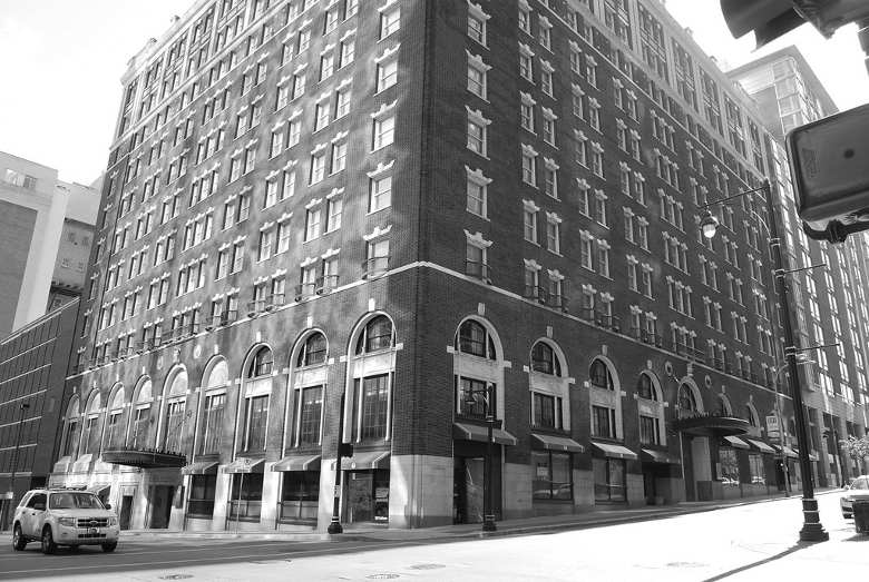 Muehlebach Hotel, Kansas City