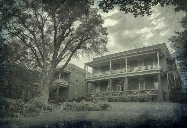 Beattie Mansion Ghost Hunt - House on the Hill