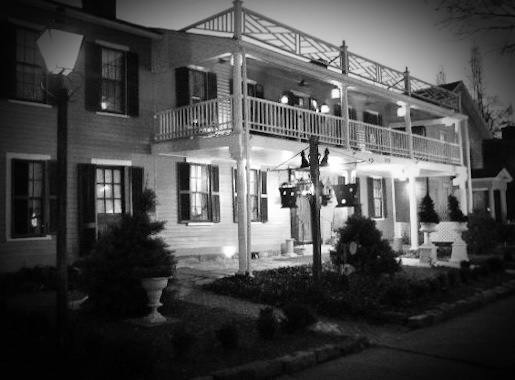 Buxton Inn, Granville, Ohio | HauntedRooms.com
