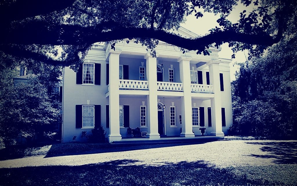 Haunted Monmouth Inn, Natchez, Mississippi 1