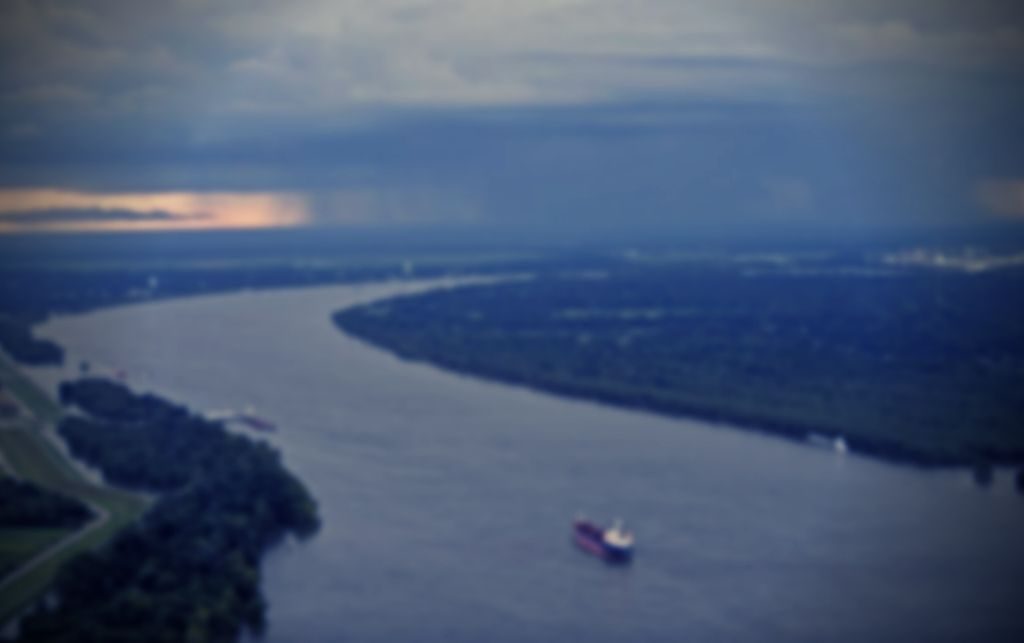 An image of the Mississippi River