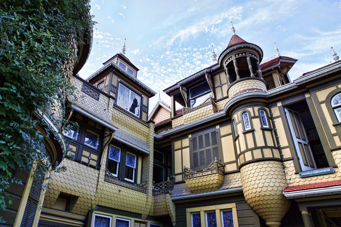 A picture of the reportedly haunted Winchester Mystery House in San Jose, California