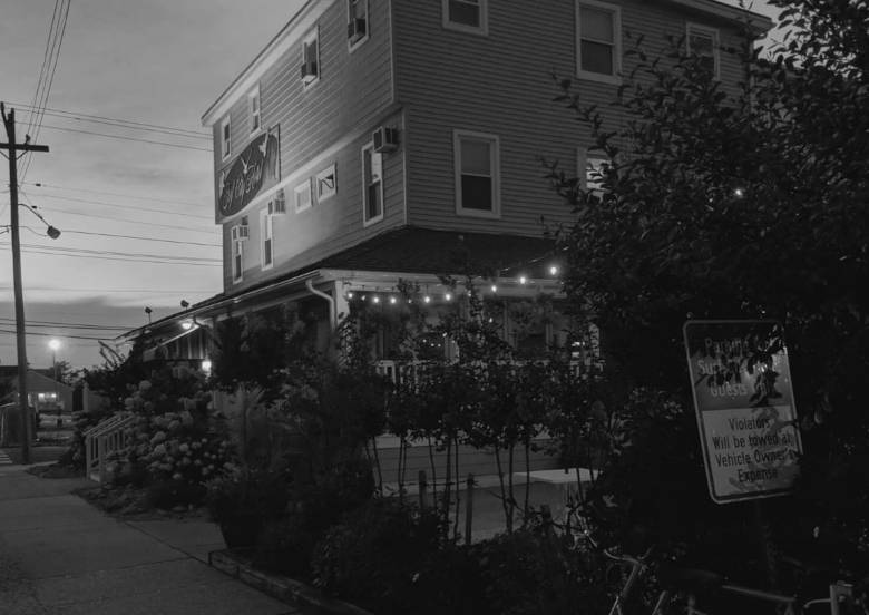 An image looking at the Surf City Hotel on Long Island, New Jersey