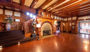 belhurst castle lobby