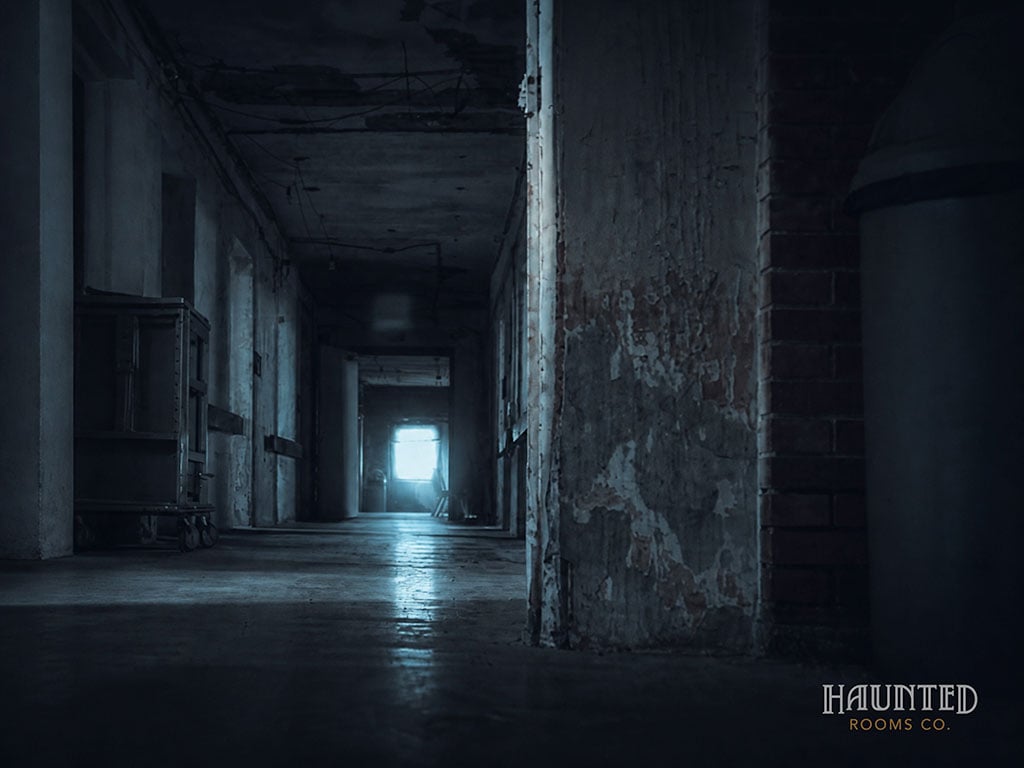 01-ashmore-long-corridor-4k
