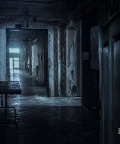 02-ashmore-nested-hallway-4k