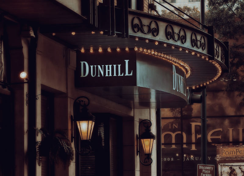 dunhill hotel sign