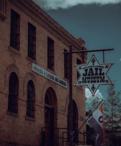 Outlaws and Lawmen Museum