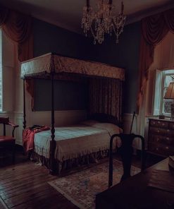 Berkeley Plantation bedroom