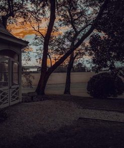dusk at berkeley plantation
