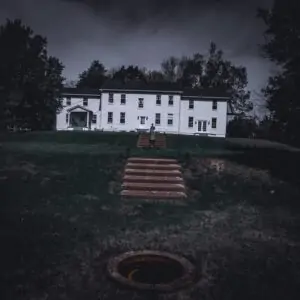 Linville Manor Exterior