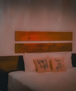 miners hotel butte bedroom