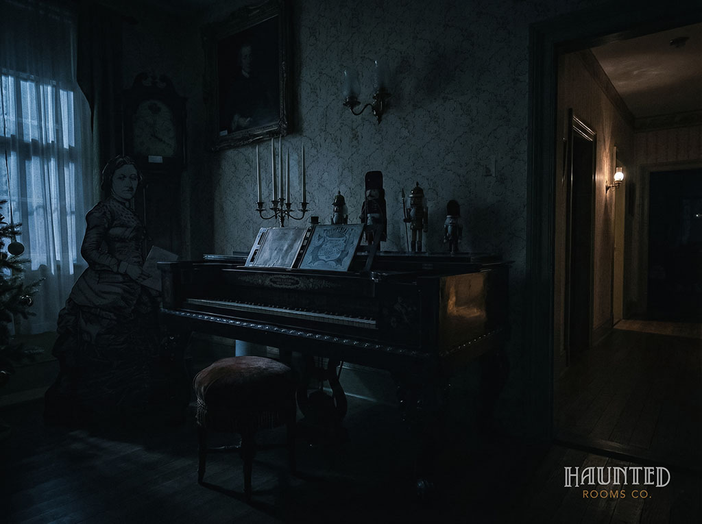 Baker Mansion Parlor