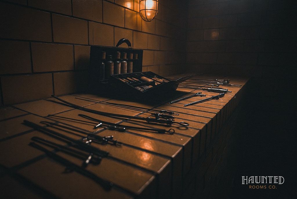 embalming tools