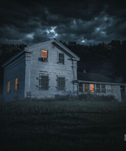 Haunted Hinsdale House Ghost Hunt, Hinsdale, New York