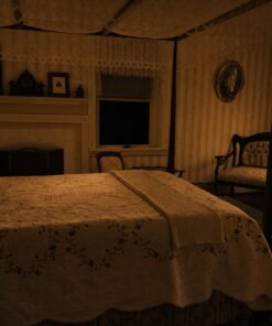 Canopy bed in the A.P. Hill Room