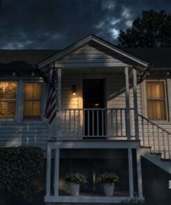 Dot's Cottage at the Roanoke Island Inn at night