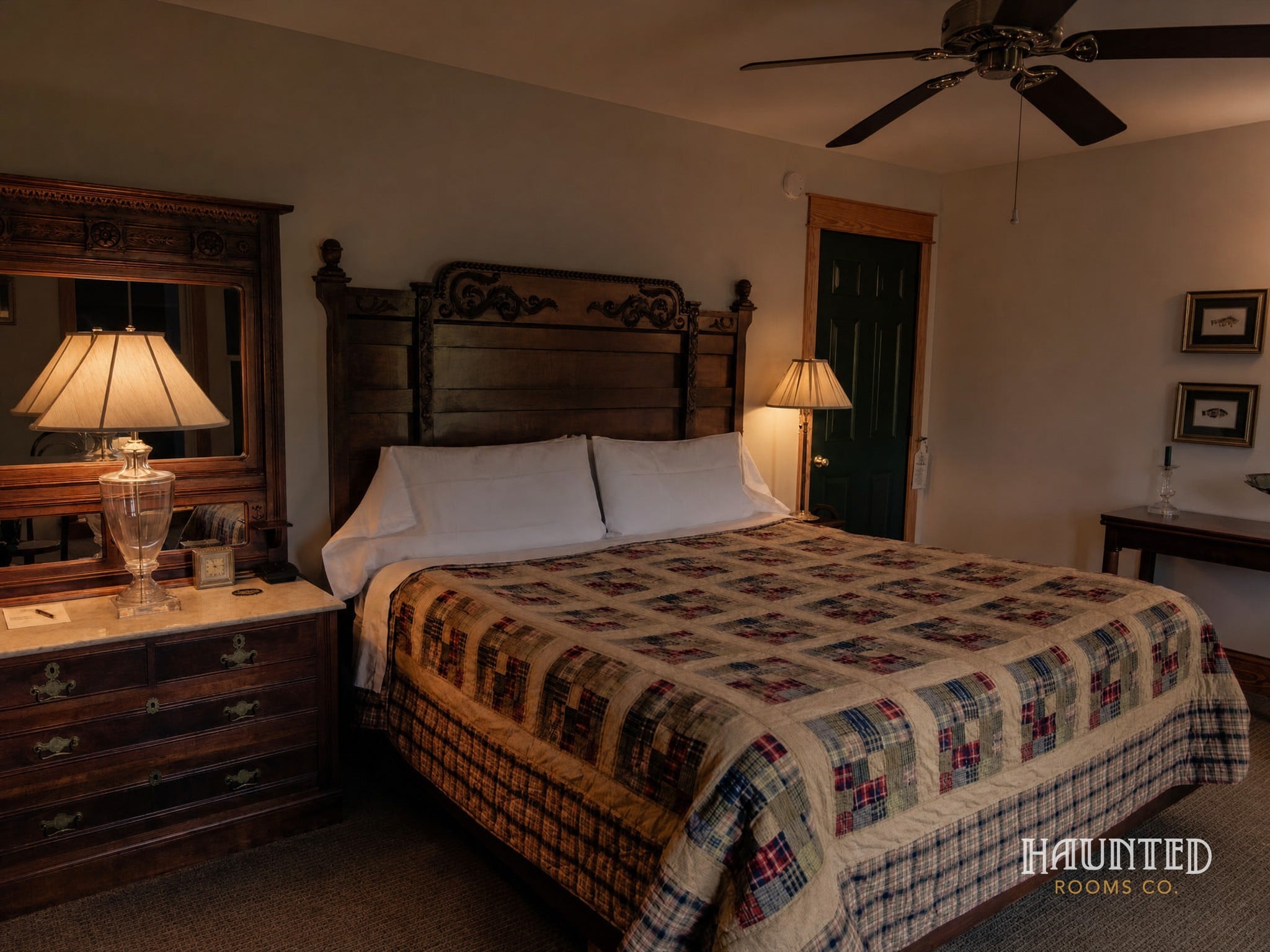 Room 6 king room at the Roanoke Island Inn at night